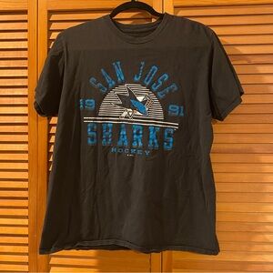 San Jose Sharks Hockey T-shirt Hanes Size Large